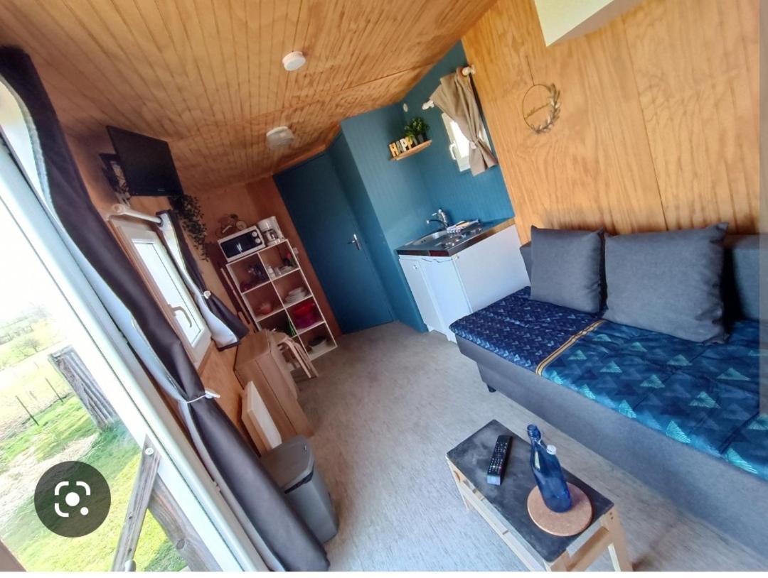Logement Insolite Au Coeur De L'Auvergne Rochefort-Montagne 외부 사진